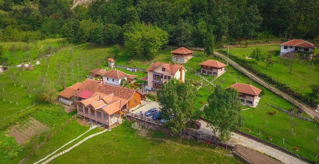 Bogutovac Ethno Village Bogut المظهر الخارجي الصورة