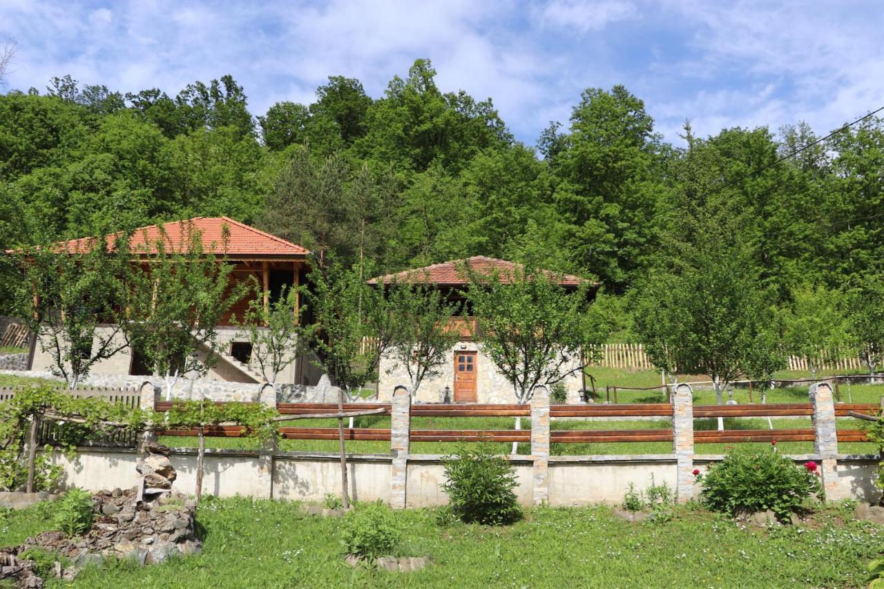 Bogutovac Ethno Village Bogut المظهر الخارجي الصورة