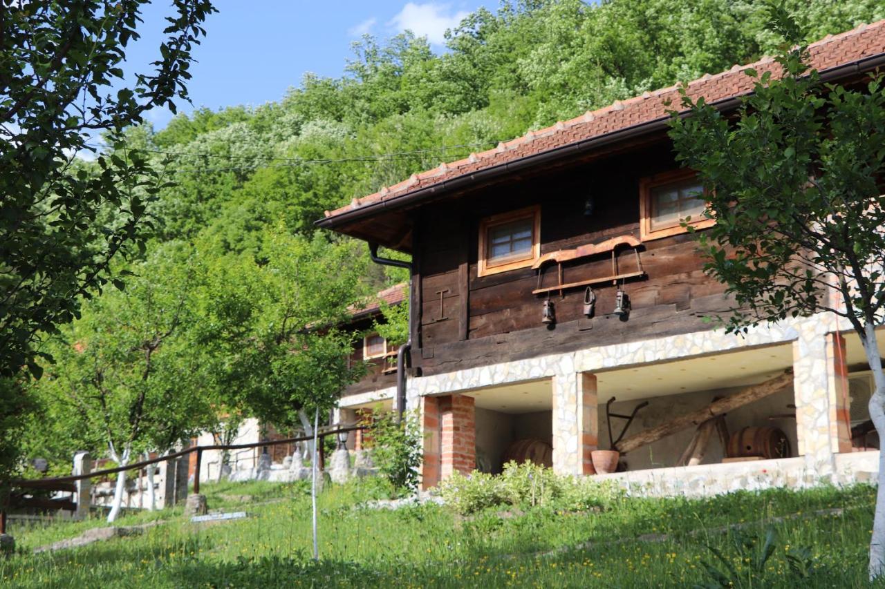 Bogutovac Ethno Village Bogut المظهر الخارجي الصورة