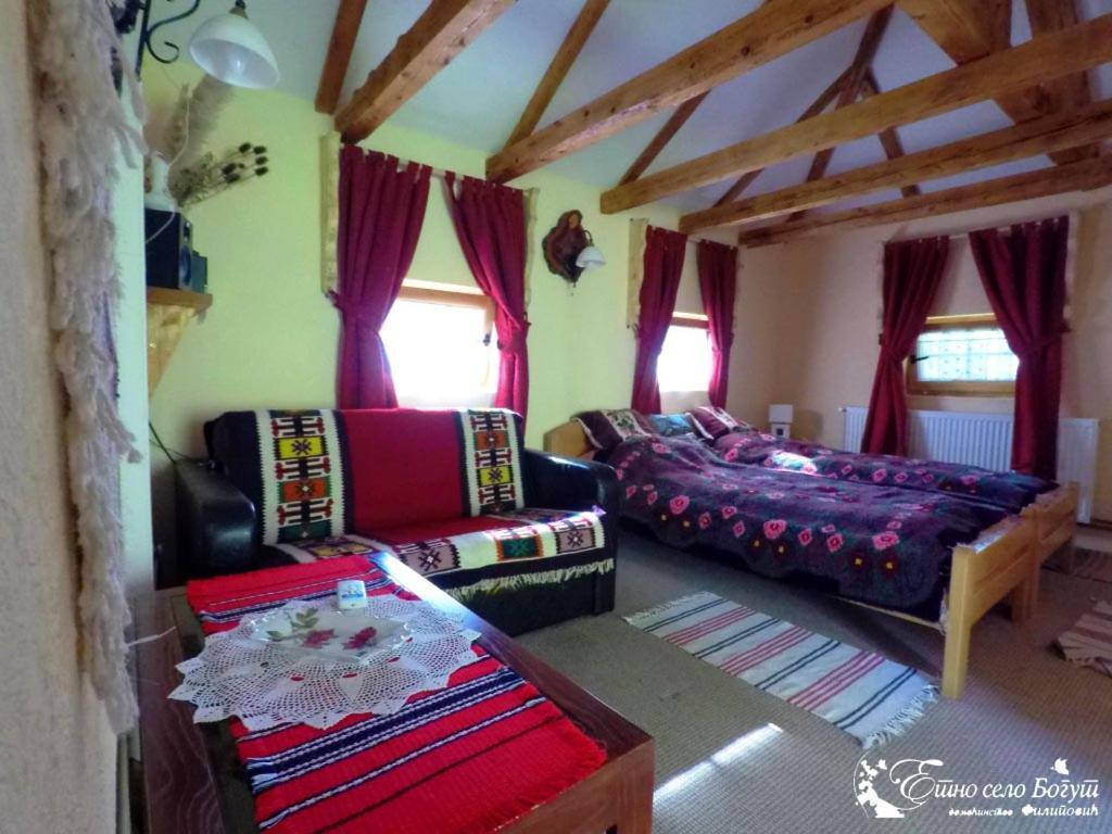 Bogutovac Ethno Village Bogut المظهر الخارجي الصورة